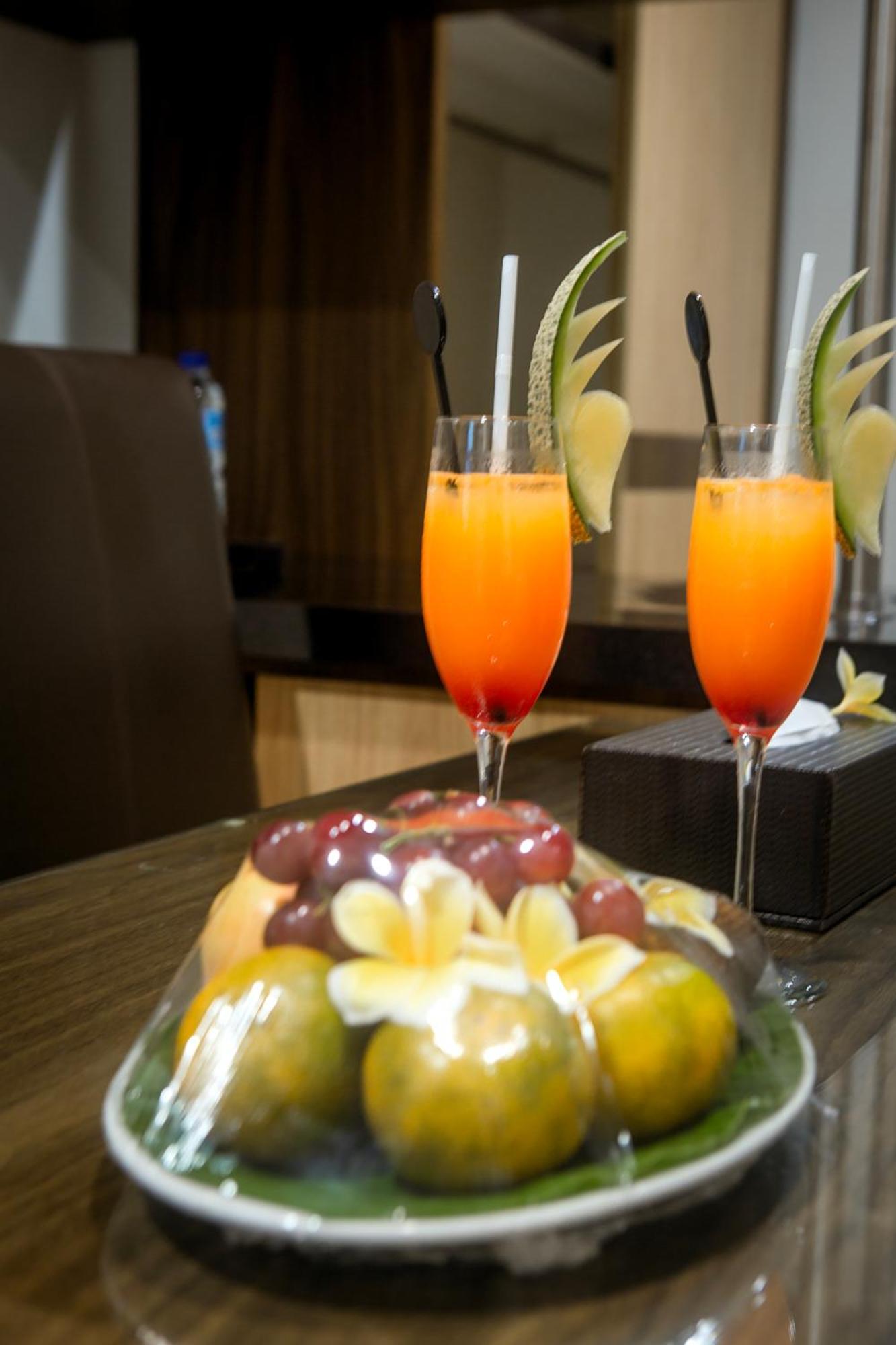 Lombok Plaza Hotel And Convention Mataram Ngoại thất bức ảnh