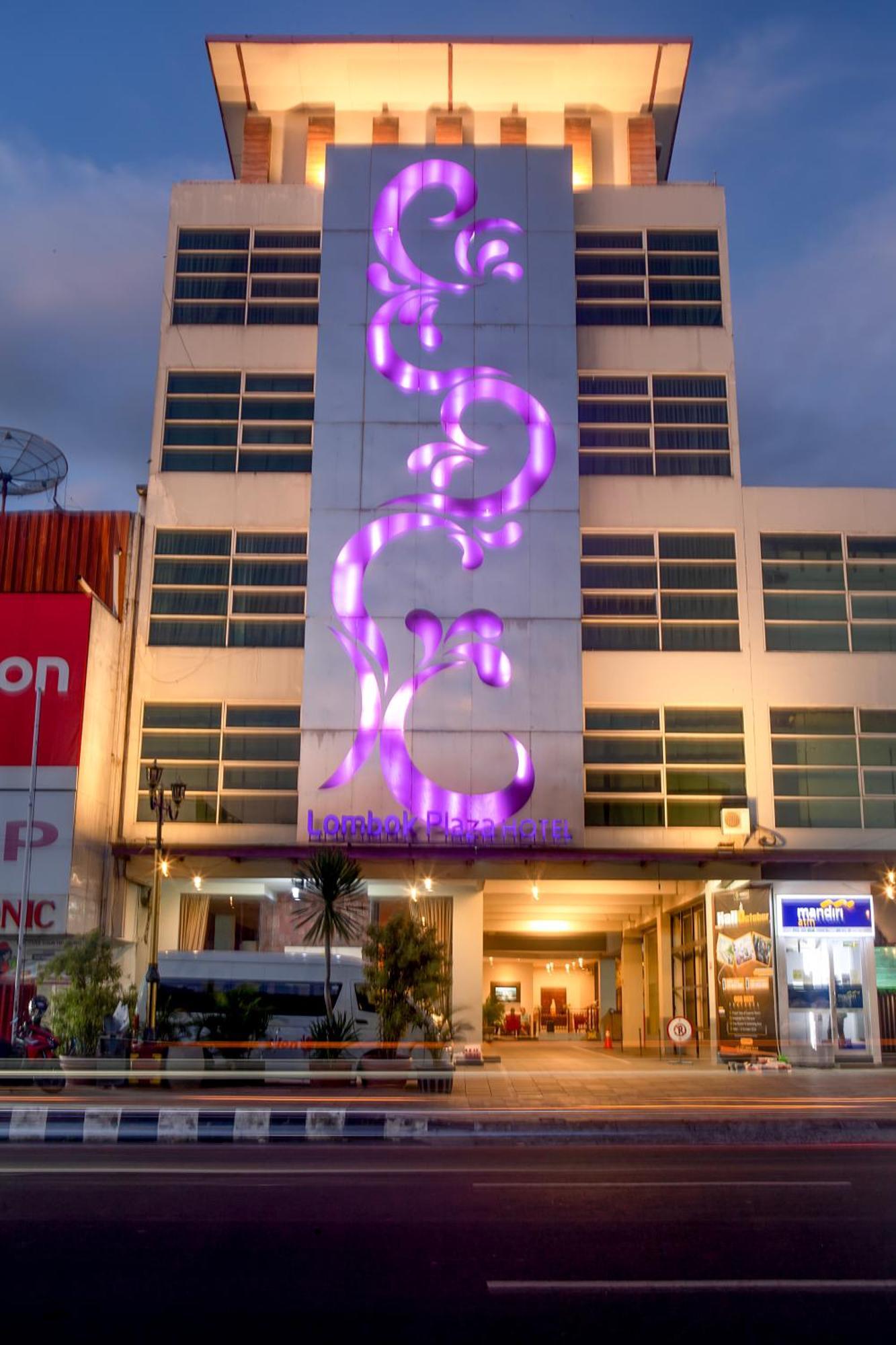 Lombok Plaza Hotel And Convention Mataram Ngoại thất bức ảnh
