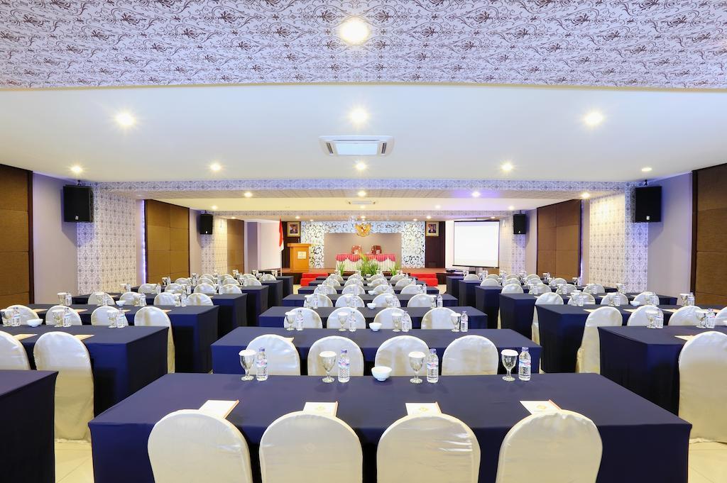 Lombok Plaza Hotel And Convention Mataram Ngoại thất bức ảnh
