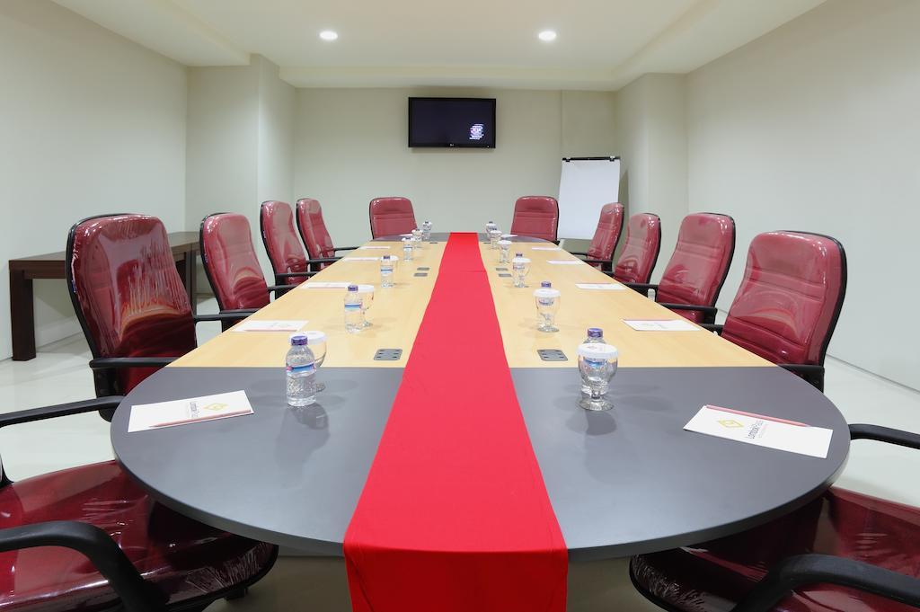 Lombok Plaza Hotel And Convention Mataram Ngoại thất bức ảnh